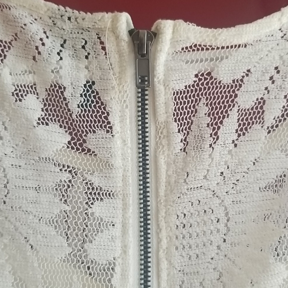 Skater dress,  white lace - Picture 6 of 6